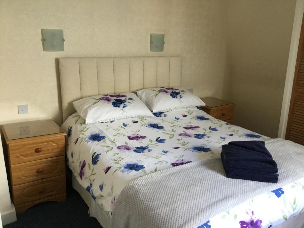 Cavendish House Bed & Breakfast เวย์มัธ ภายนอก รูปภาพ